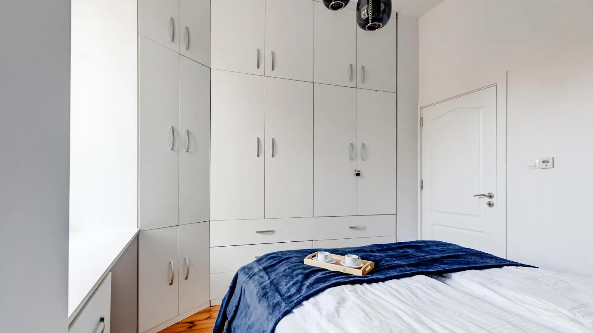 Cozy Bright Space In The Heart Of Women'S Market Sofya