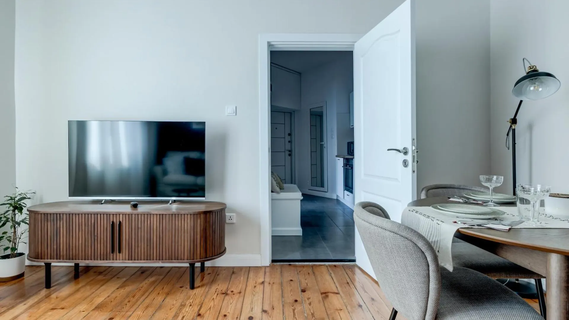 Daire Cozy Bright Space In The Heart Of Women'S Market Sofya